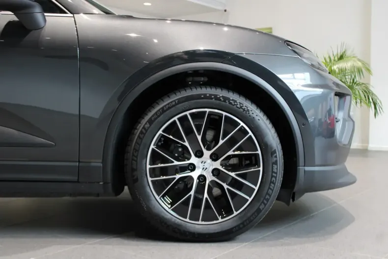 Porsche Macan din 2025 cu 0 km - oferta POR127786 - foto 9