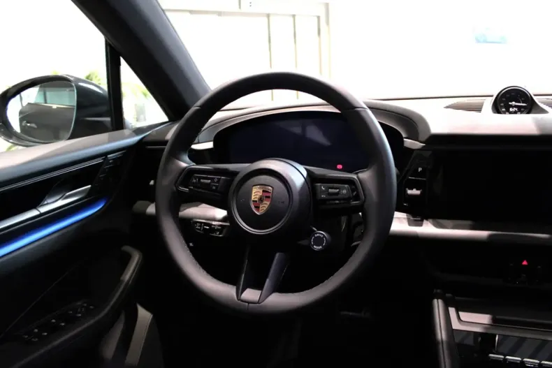 Porsche Macan din 2025 cu 0 km - oferta POR127786 - foto 19