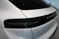 Porsche Macan din 2024 cu 9.500 km - oferta POR127787 - foto 9