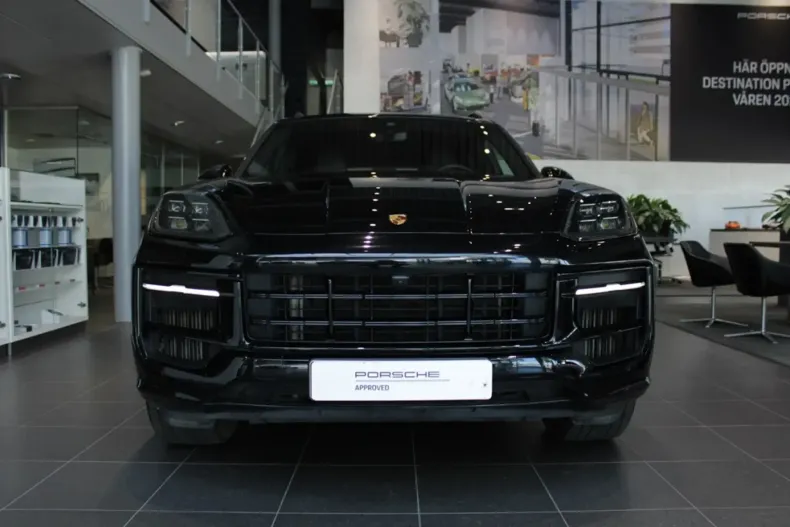 Porsche Cayenne din 2024 cu 27.500 km - oferta POR127788 - foto 8