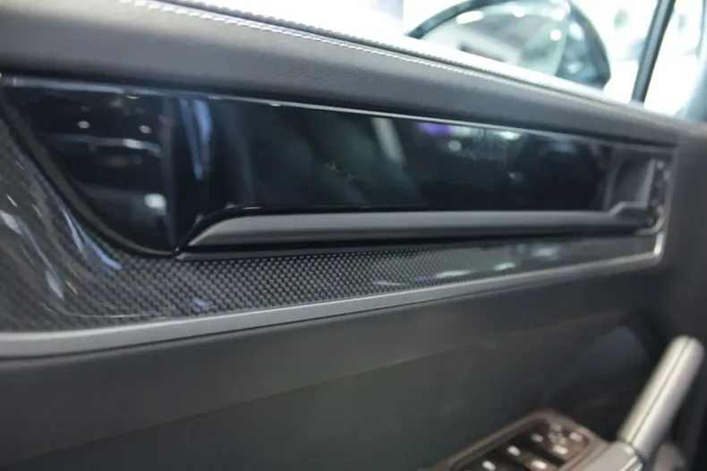 Porsche Cayenne din 2024 cu 27.500 km - oferta POR127788 - foto 17