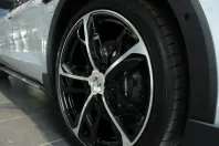 Porsche Taycan din 2024 cu 250 km - oferta POR127789 - foto 13