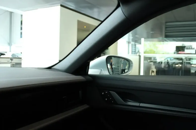 Porsche Taycan din 2024 cu 250 km - oferta POR127789 - foto 17