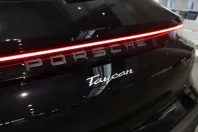 Porsche Taycan din 2024 cu 250 km - oferta POR127790 - foto 22