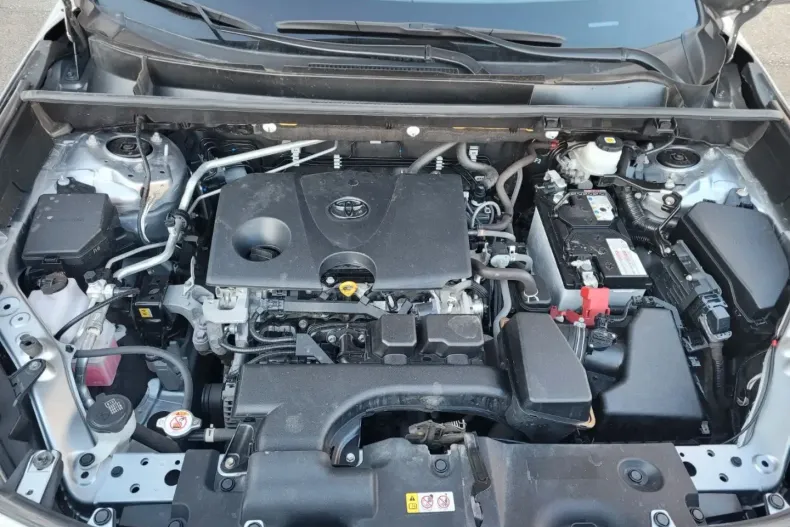 Toyota RAV4 din 2022 cu 44.050 km - oferta TOY127793 - foto 9