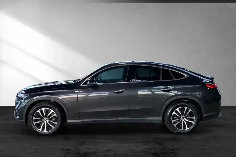 Mercedes-Benz GLC 200 din 2023 cu 5.799 km - oferta MER127795 - foto 6