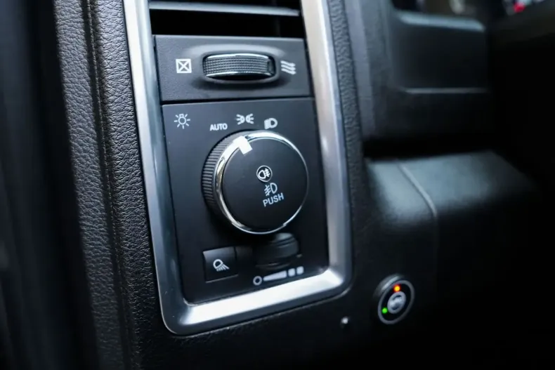 Dodge RAM din 2023 cu 36.211 km - oferta DOD127798 - foto 29