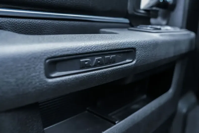 Dodge RAM din 2023 cu 36.211 km - oferta DOD127798 - foto 36