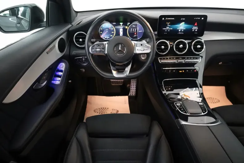 Mercedes-Benz GLC 200 din 2022 cu 65.830 km - oferta MER127803 - foto 9