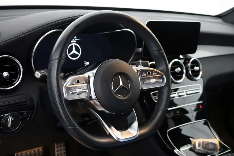 Mercedes-Benz GLC 200 din 2022 cu 65.830 km - oferta MER127803 - foto 11