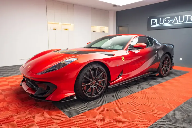 Ferrari 812 din 2024 cu 90 km - oferta FER127811 - foto 3