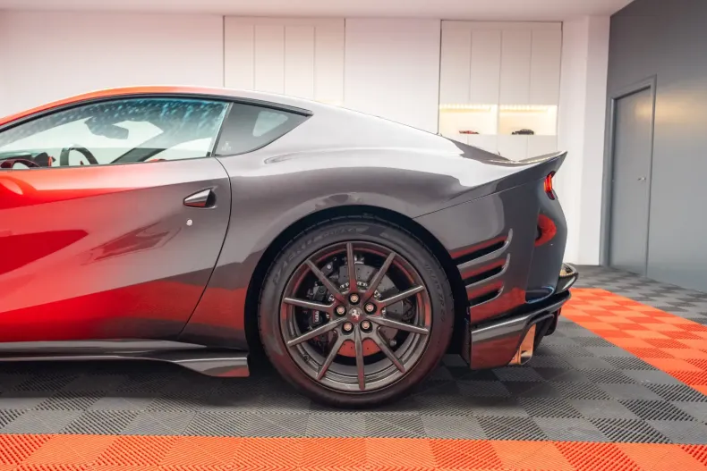 Ferrari 812 din 2024 cu 90 km - oferta FER127811 - foto 6