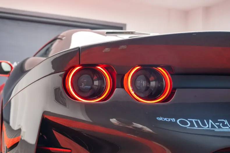 Ferrari 812 din 2024 cu 90 km - oferta FER127811 - foto 25