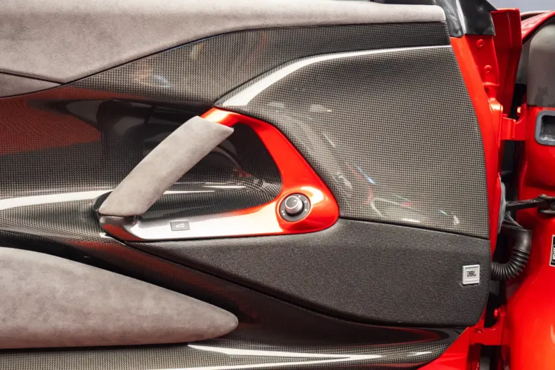 Ferrari 812 din 2024 cu 90 km - oferta FER127811 - foto 31