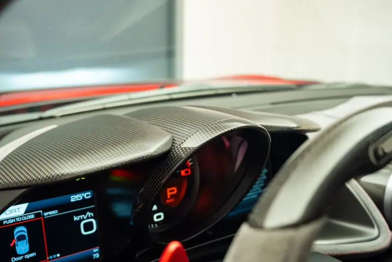 Ferrari 812 din 2024 cu 90 km - oferta FER127811 - foto 37