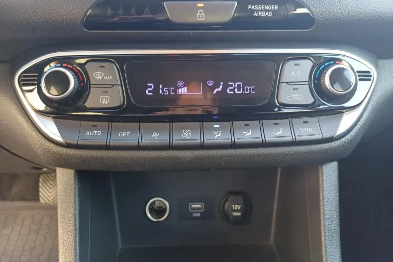 Hyundai i30 din 2022 cu 40.720 km - oferta HYU127482 - foto 15