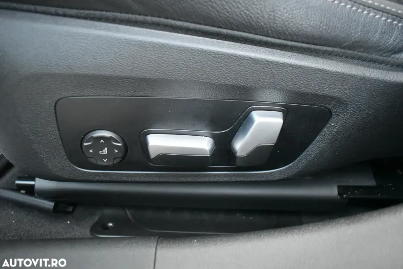 BMW Seria 3 din 2023 cu 102.405 km - oferta BMW127833 - foto 20