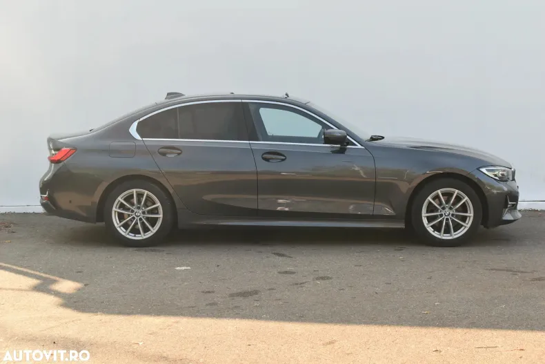 BMW Seria 3 din 2022 cu 137.493 km - oferta BMW127834 - foto 10