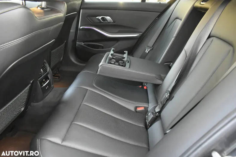 BMW Seria 3 din 2022 cu 137.493 km - oferta BMW127834 - foto 18
