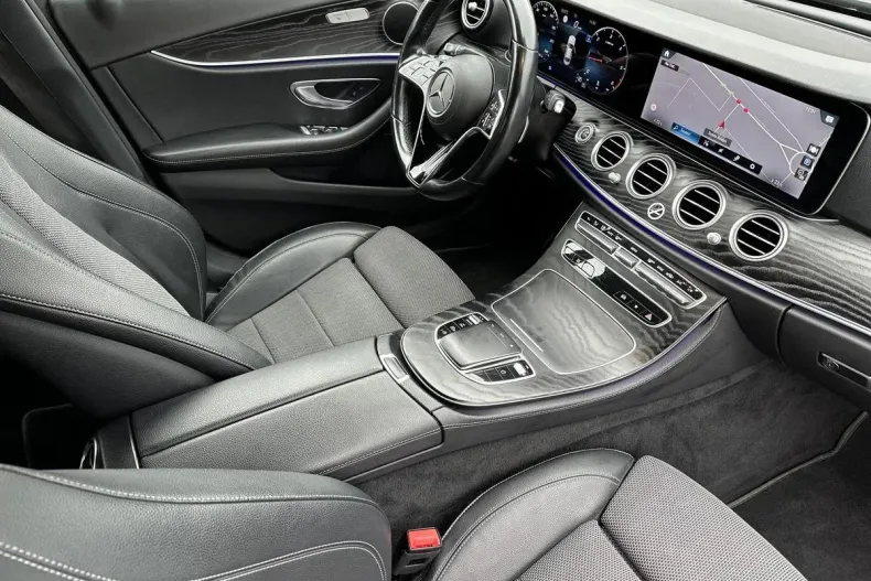 Mercedes-Benz E din 2020 cu 71.917 km - oferta MER127837 - foto 11