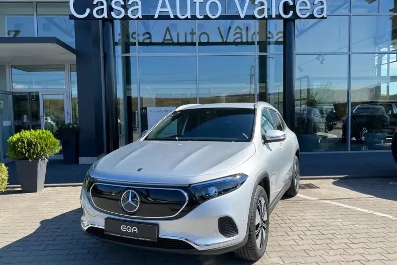 Mercedes-Benz EQA din 2023 cu 17.500 km - oferta MER127842 - foto 1
