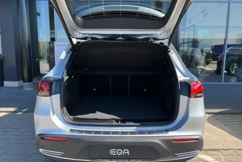 Mercedes-Benz EQA din 2023 cu 17.500 km - oferta MER127842 - foto 4