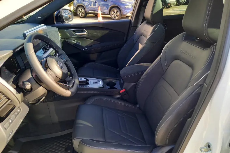 Nissan Qashqai din 2025 cu 150 km - oferta NIS127858 - foto 5