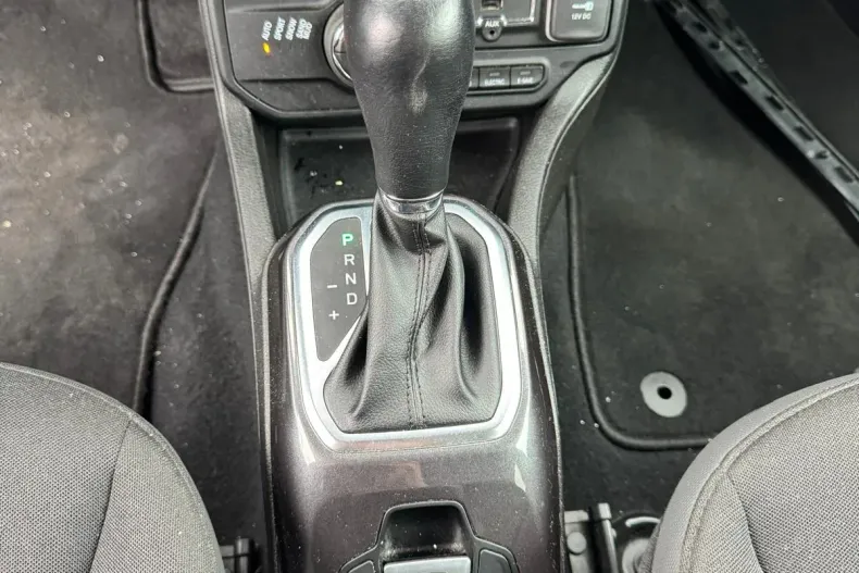 Jeep Renegade din 2023 cu 81.422 km - oferta JEE127894 - foto 5