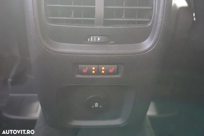 Ford Kuga din 2024 cu 2.985 km - oferta FOR127903 - foto 20