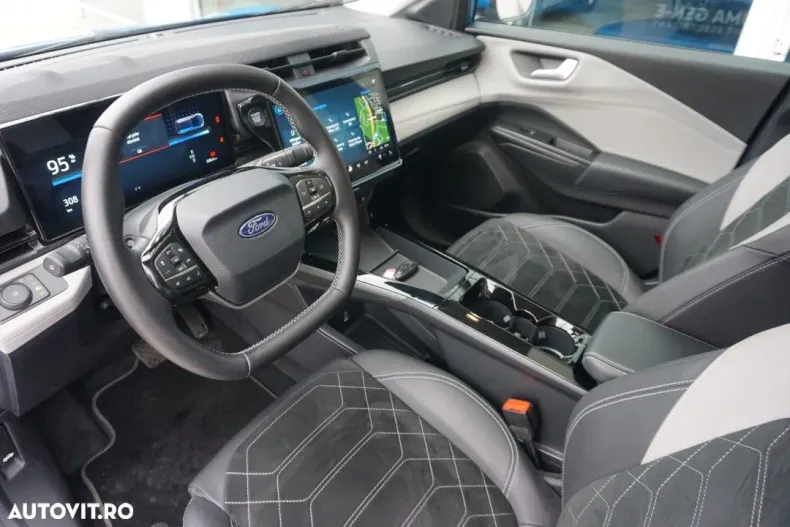 Ford Puma din 2025 cu 3.135 km - oferta FOR127904 - foto 6
