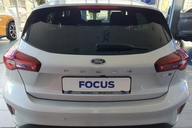 Ford Focus din 2025 cu 1 km - oferta FOR127908 - foto 4