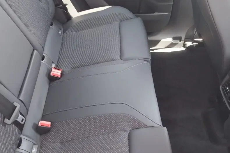 Ford Explorer din 2025 cu 1 km - oferta FOR127910 - foto 3