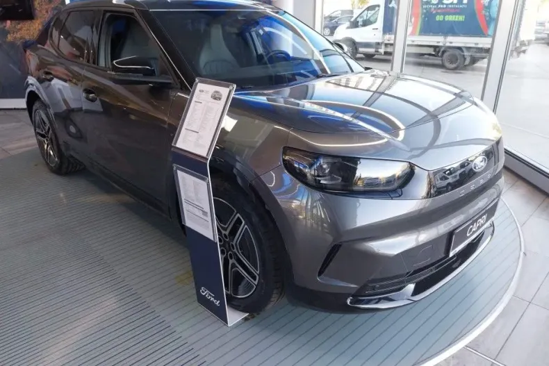 Ford Capri din 2025 cu 1 km - oferta FOR127911 - foto 3