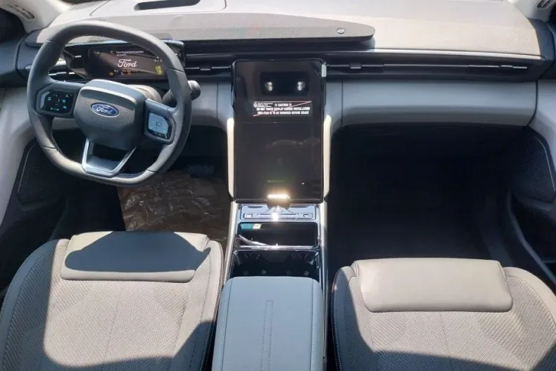 Ford Explorer din 2025 cu 1 km - oferta FOR127922 - foto 6