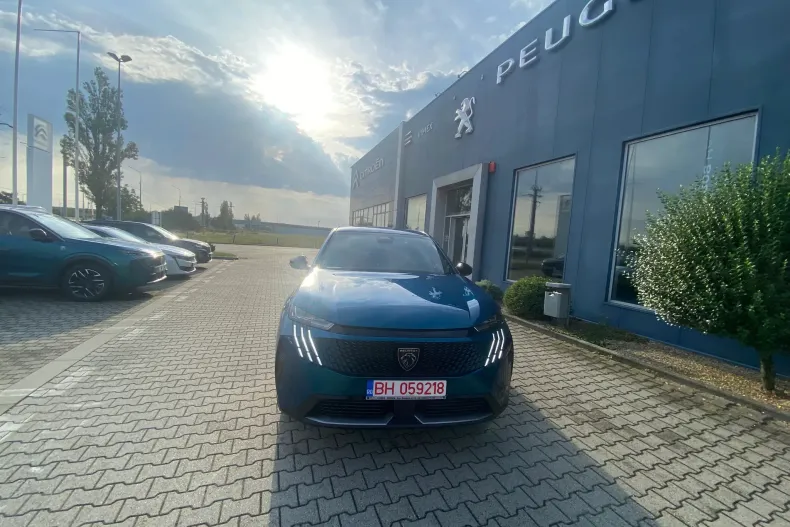 Peugeot 3008 din 2025 cu 750 km - oferta PEU127935 - foto 3