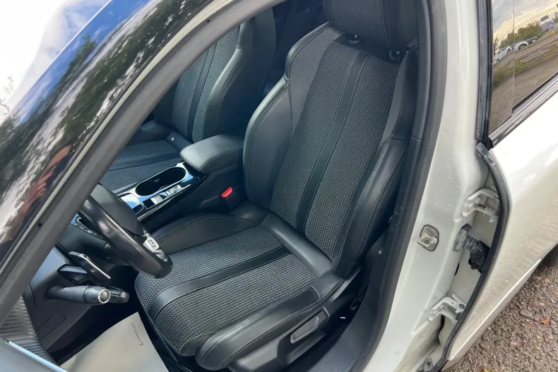 Peugeot 2008 din 2020 cu 161.000 km - oferta PEU127943 - foto 12