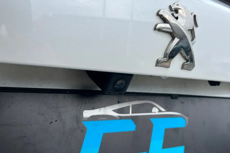 Peugeot 2008 din 2020 cu 161.000 km - oferta PEU127943 - foto 29