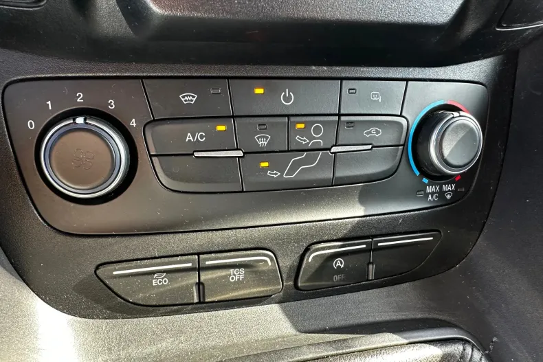 Ford Transit Connect din 2021 cu 64.000 km - oferta FOR127969 - foto 13