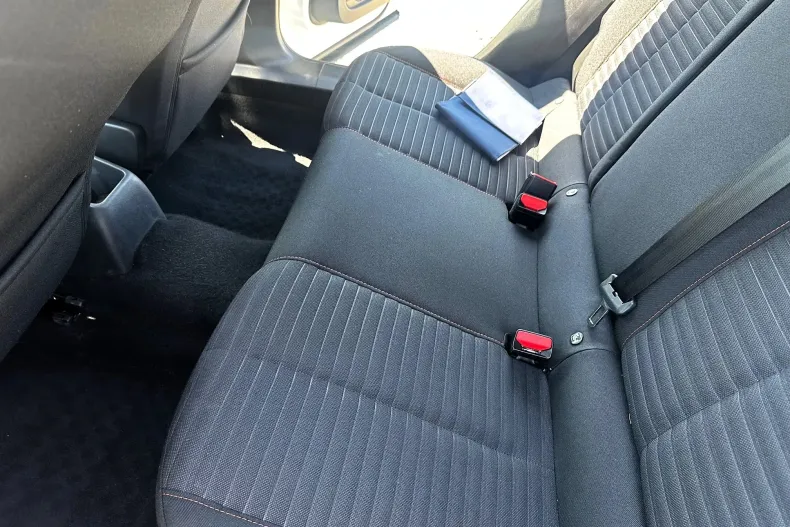 Peugeot 2008 din 2021 cu 98.000 km - oferta PEU127970 - foto 10