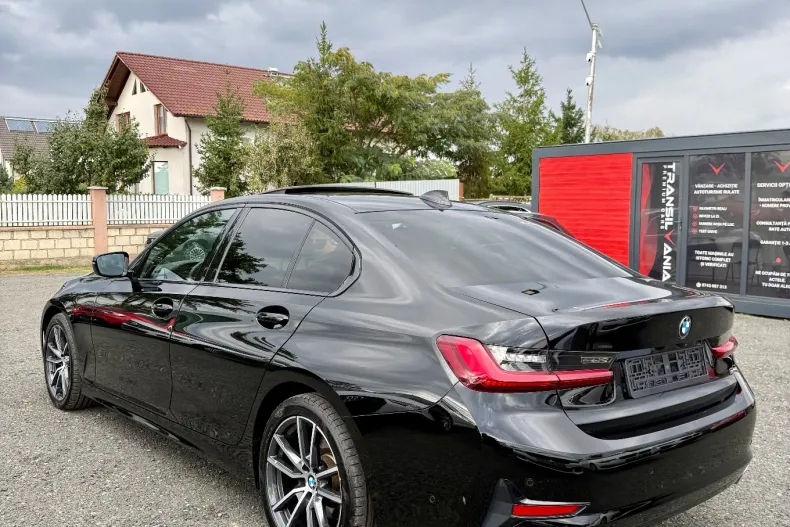 BMW Seria 3 din 2022 cu 179.500 km - oferta BMW127978 - foto 3