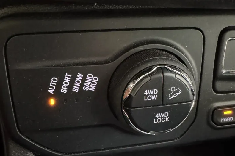 Jeep Renegade din 2023 cu 68.000 km - oferta JEE127995 - foto 15