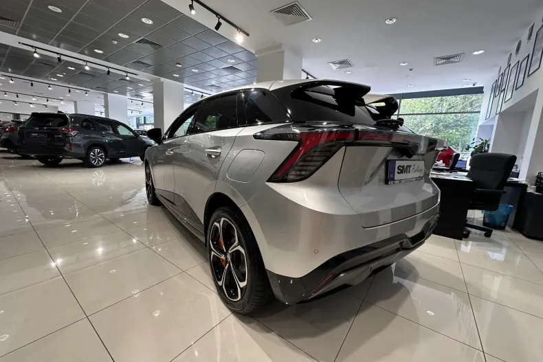 MG MG4 din 2024 cu 11 km - oferta MG0128007 - foto 4