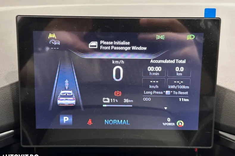 MG MG4 din 2024 cu 11 km - oferta MG0128007 - foto 10