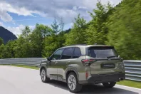 Subaru Forester din 2025 cu 1 km - oferta SUB128015 - foto 3