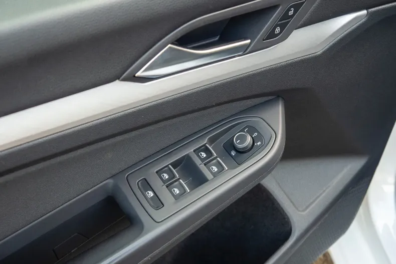 Volkswagen Golf din 2020 cu 72.000 km - oferta VOL128040 - foto 20