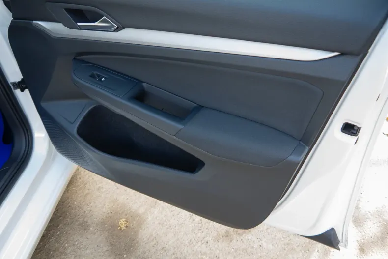 Volkswagen Golf din 2020 cu 72.000 km - oferta VOL128040 - foto 40