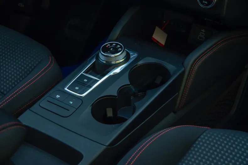 Ford Kuga din 2022 cu 119.000 km - oferta FOR128043 - foto 10