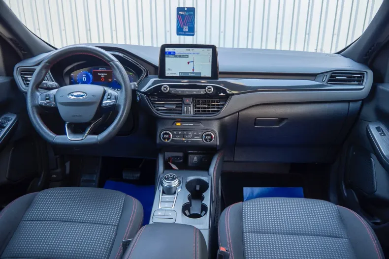 Ford Kuga din 2022 cu 119.000 km - oferta FOR128043 - foto 13