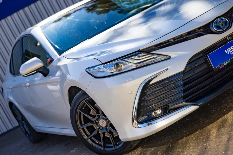 Toyota Camry din 2022 cu 86.994 km - oferta TOY128048 - foto 11