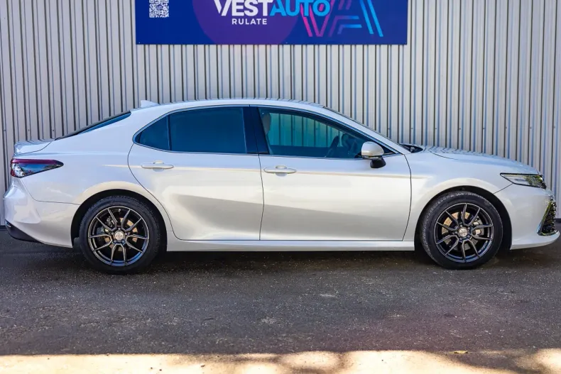 Toyota Camry din 2022 cu 86.994 km - oferta TOY128048 - foto 18